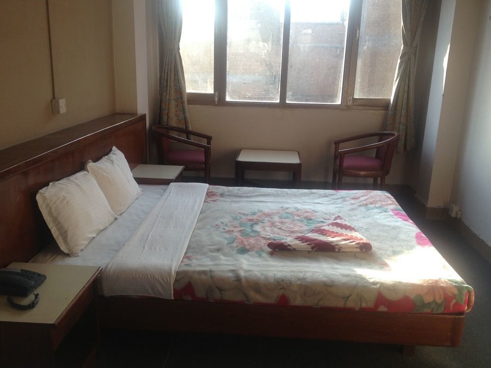 Stupa Guest House Катманду Екстериор снимка