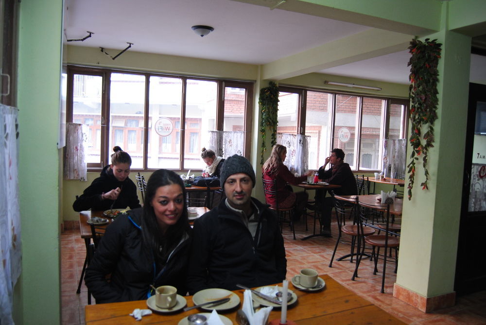 Stupa Guest House Катманду Екстериор снимка