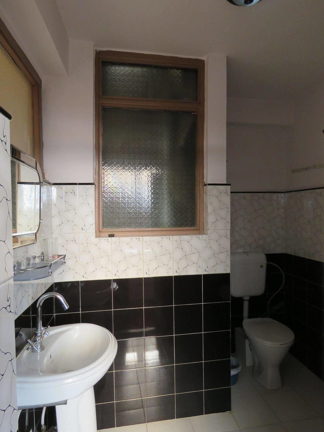 Stupa Guest House Катманду Екстериор снимка