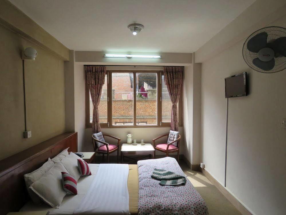 Stupa Guest House Катманду Екстериор снимка